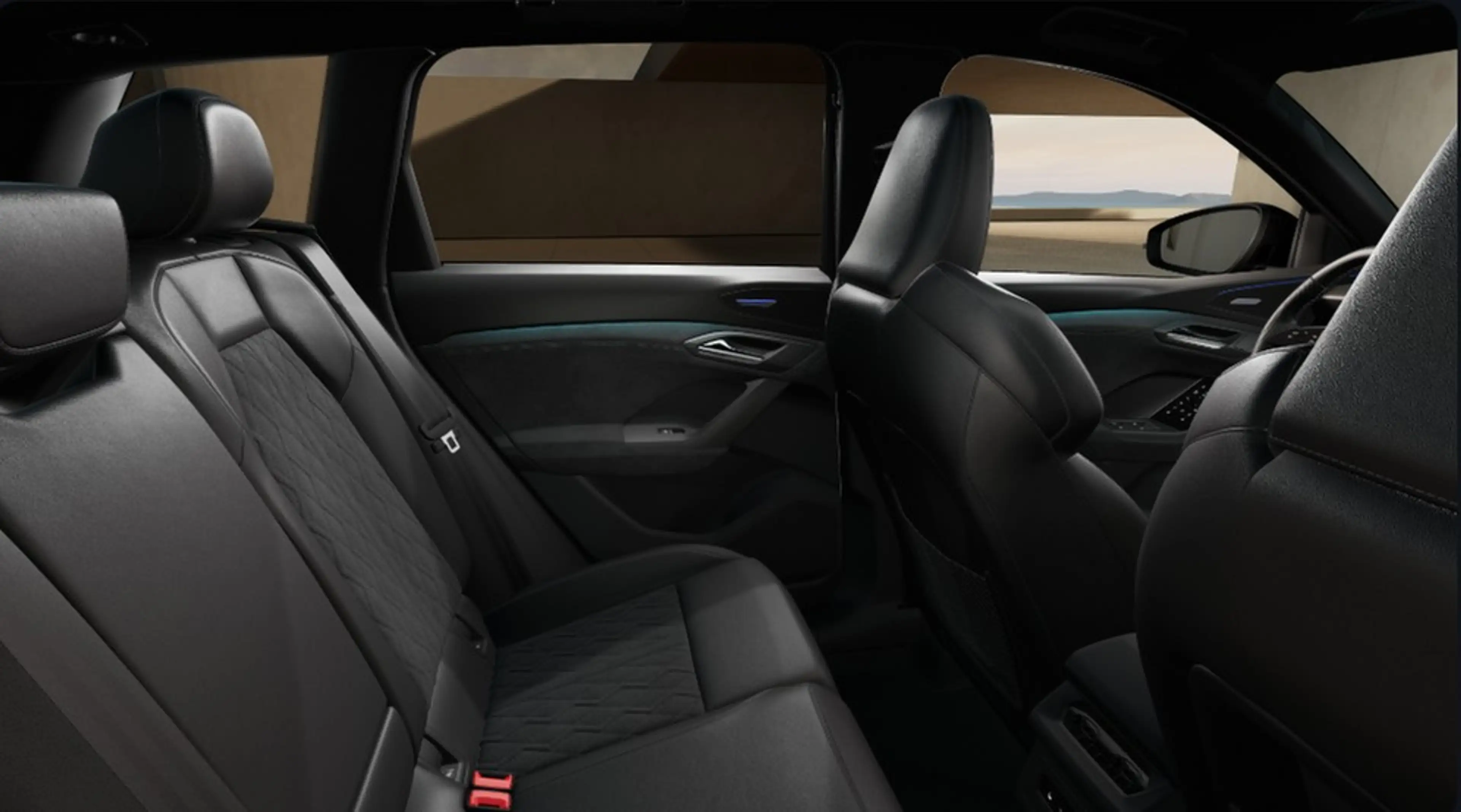 Audi e-tron performance 225 kW AHK, Pano, Tech pro — photo 7