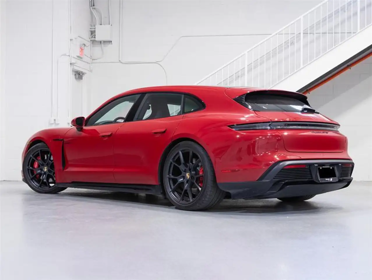 Porsche Taycan снимка Porsche Taycan