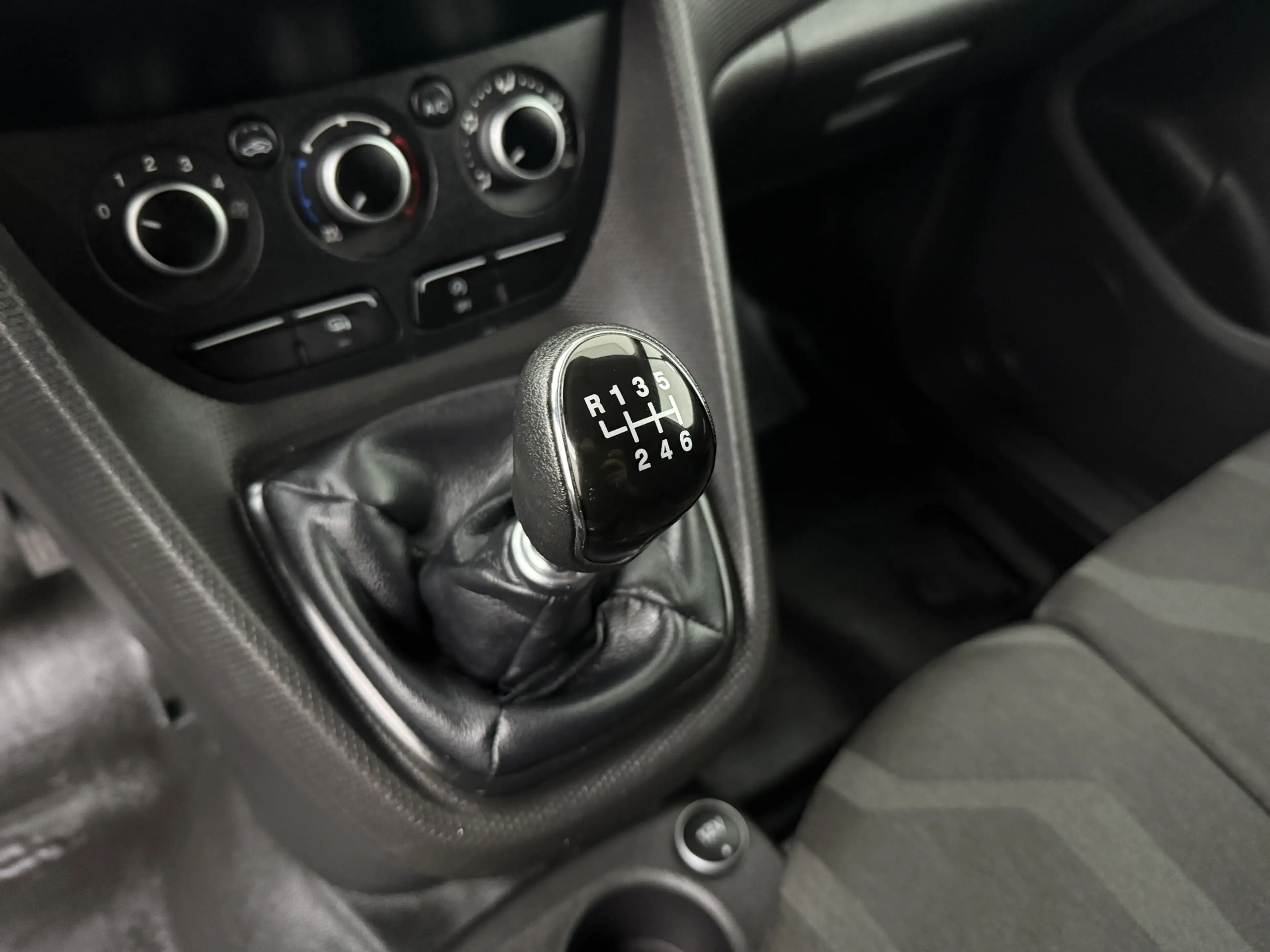 Ford Transit Connect 1.0 Ecoboost Benzine Lang | 3-Zits | Airco | Cruis — photo 15