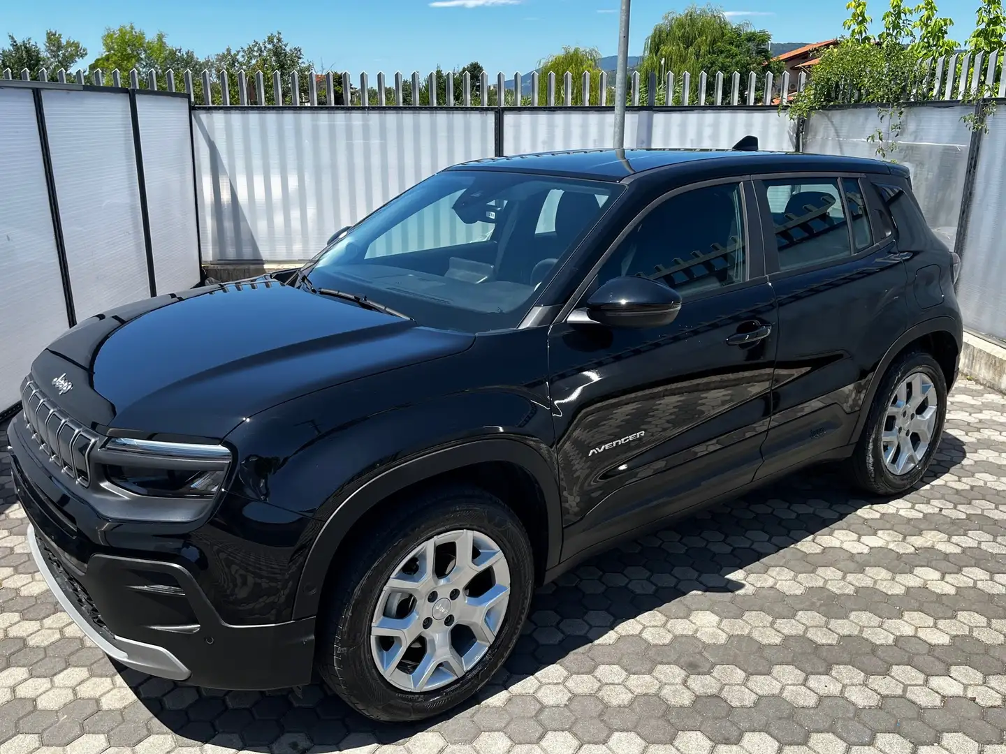 Jeep Avenger Avenger 1.2 turbo Altitude fwd 100cv Nero - 1