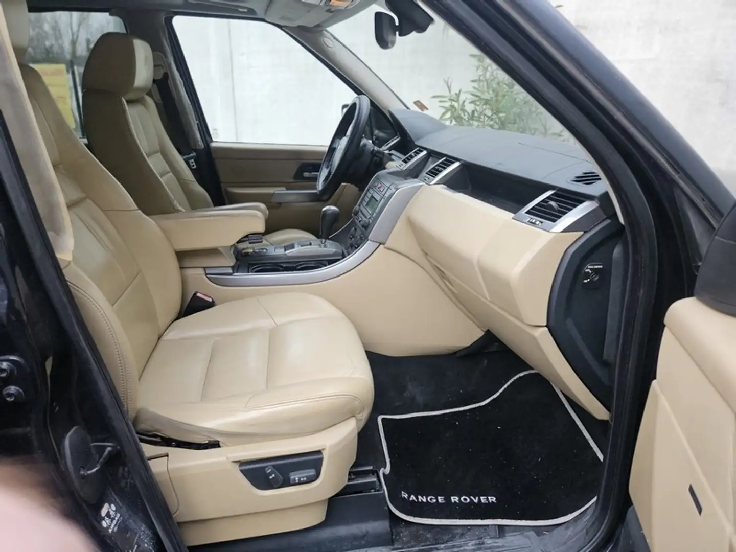 Land Rover Range Rover Sport TDV6 190 HSE GAR 1AN l - 2