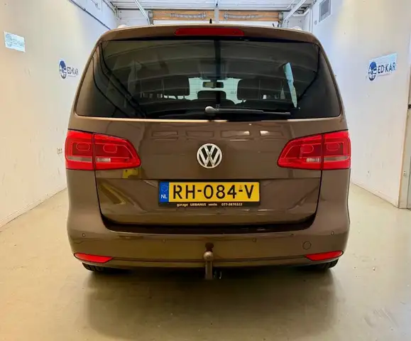 Volkswagen Touran view 7
