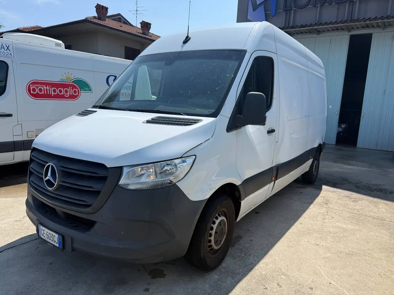 Mercedes-Benz Sprinter