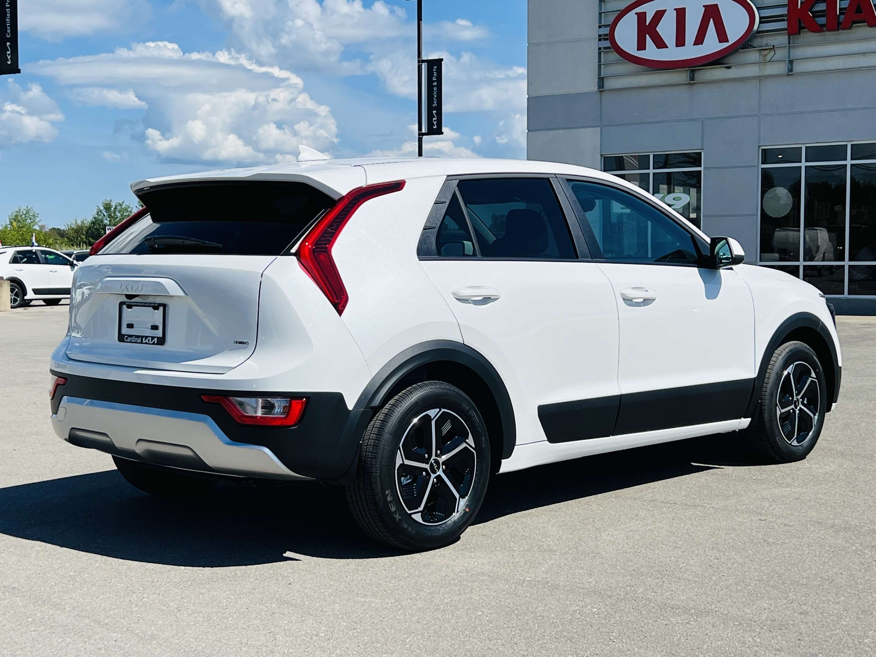 2025 Kia Niro LX | Hybrid | Heated Seats | No Accidents — снимка 1