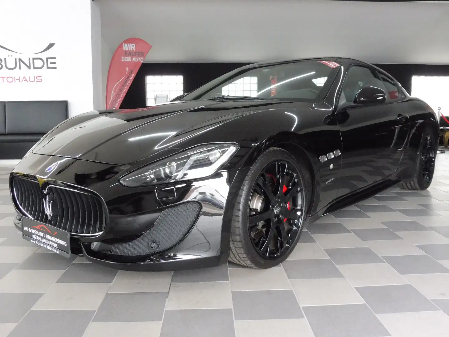 Maserati GranTurismo 4.7 V8 Sport BOSE/ALCANTARA Negro - 2
