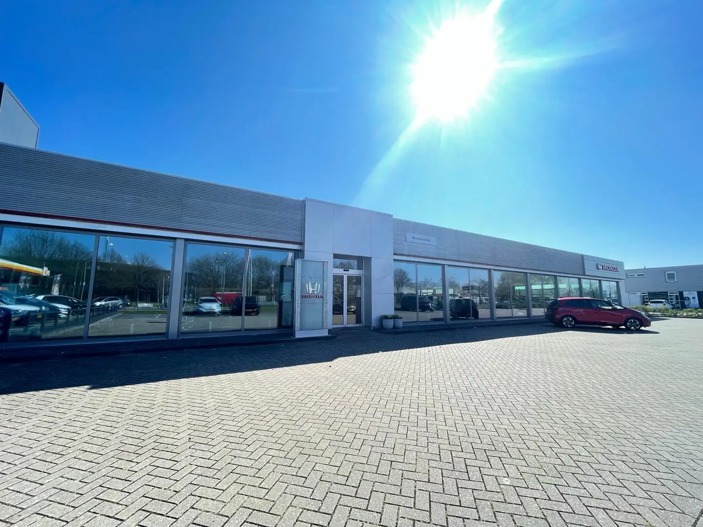 Honda HR-V 1.5 i-VTEC 130pk CVT Executive Zwart - 2