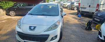1.6 HDi FAP Urban Move 5p