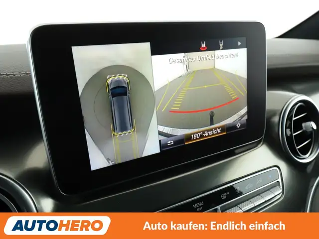 Mercedes-Benz V-Class view 21