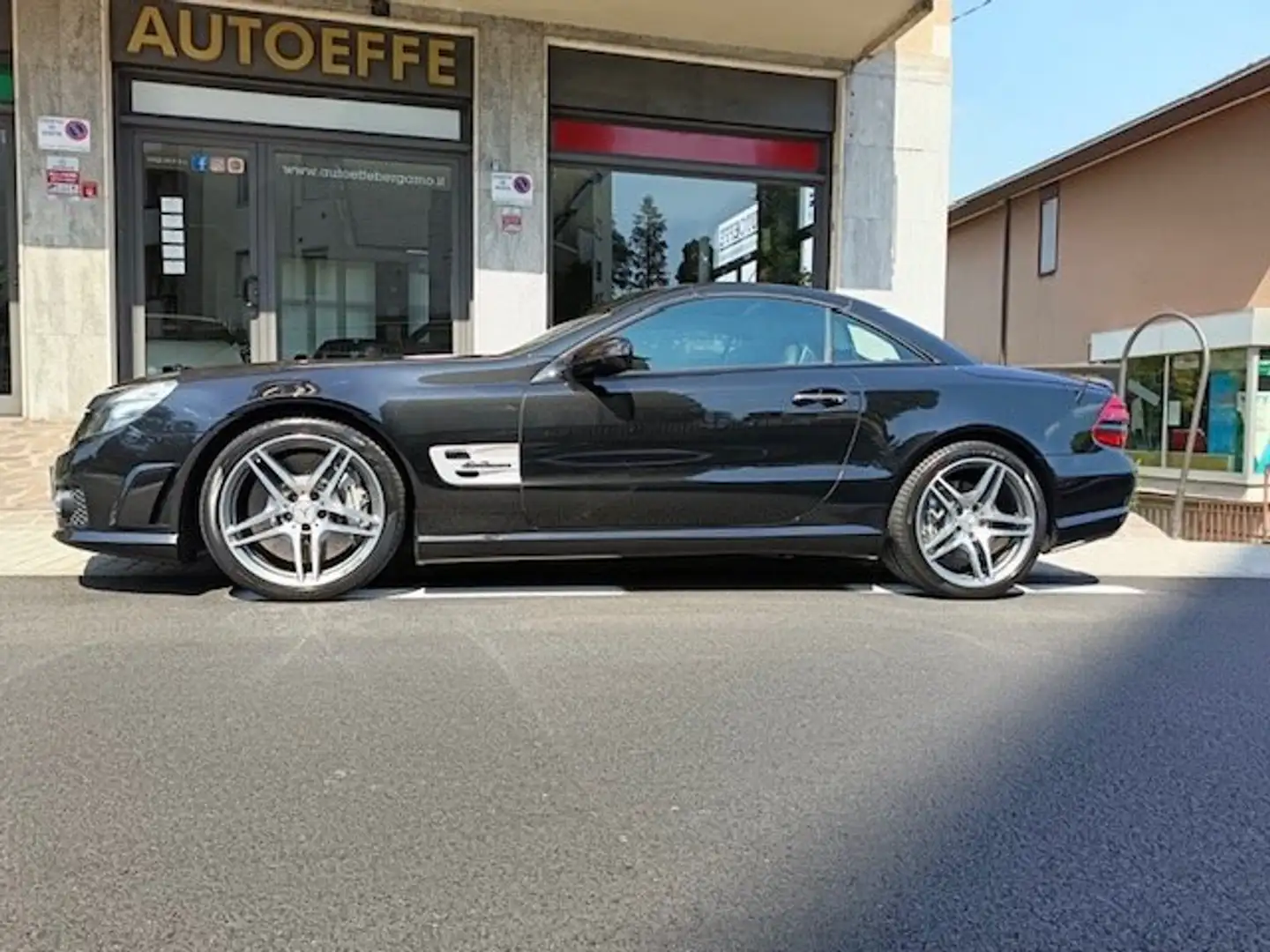 Mercedes-Benz SL 63 AMG SL 63 AMG PERFORMANCE, SEMPRE TAGLIANDATA MERCEDES Nero - 2