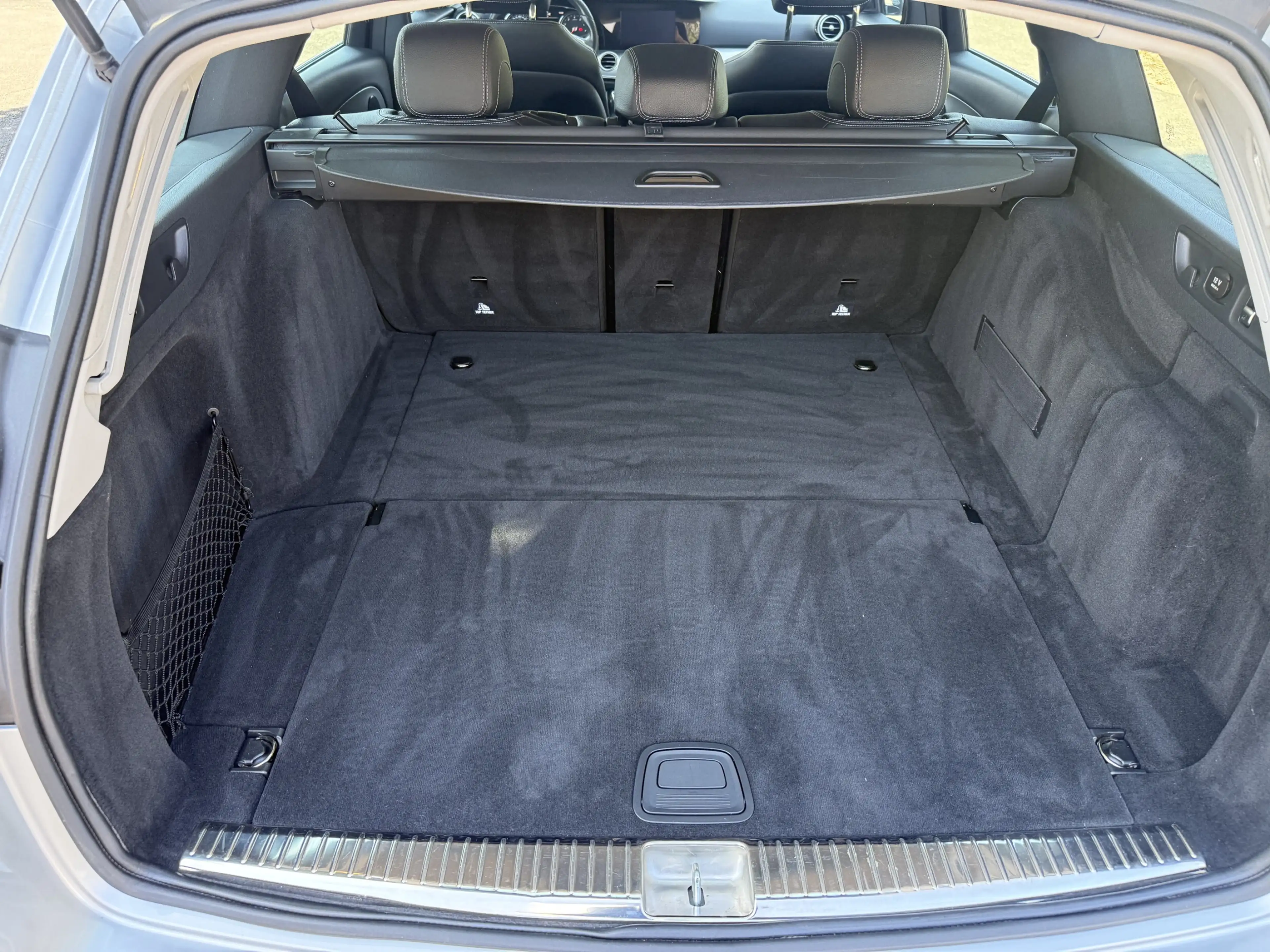 Mercedes-Benz E 200 T+AVANTGARDE+R-KAMERA+AHK+AMBIENTE+LED — photo 15