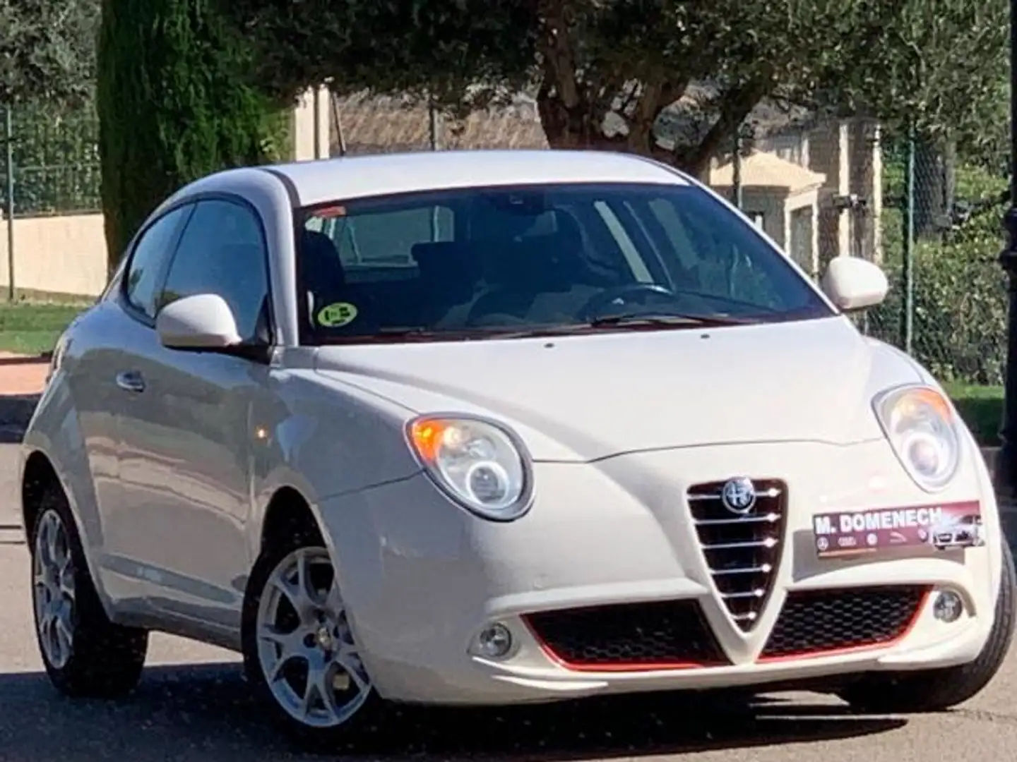 Alfa Romeo MiTo 1.6 JTDm 16V Dist. Sport Pack Beige - 1