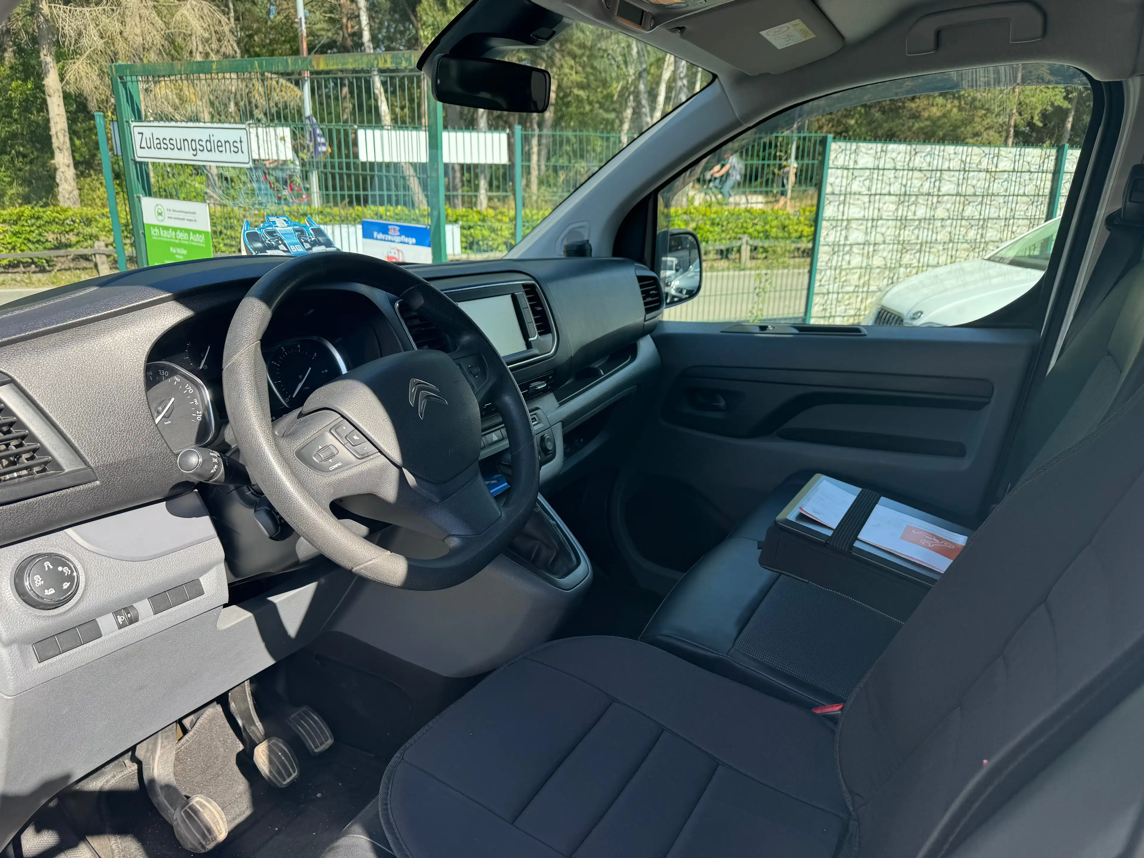 Citroen Jumpy Business XL (L3) — photo 9