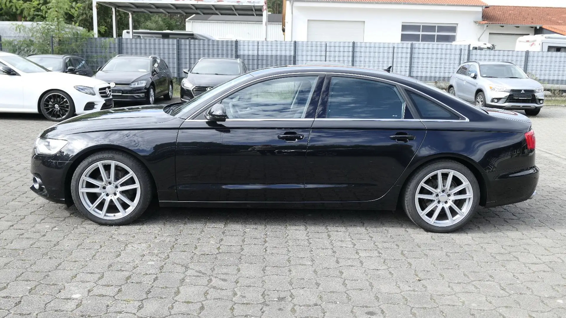 Audi A6 Lim. 3.0 TDI quattro/ACC/Navi/Bi-Xenon/AHK Schwarz - 2
