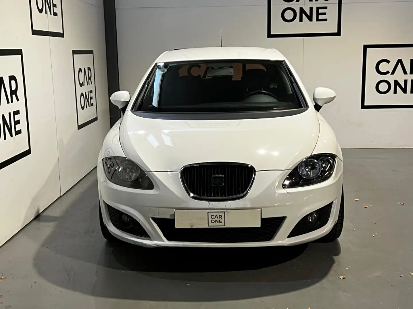 SEAT Leon 2.0TDI CR Style Copa Weiß - 2
