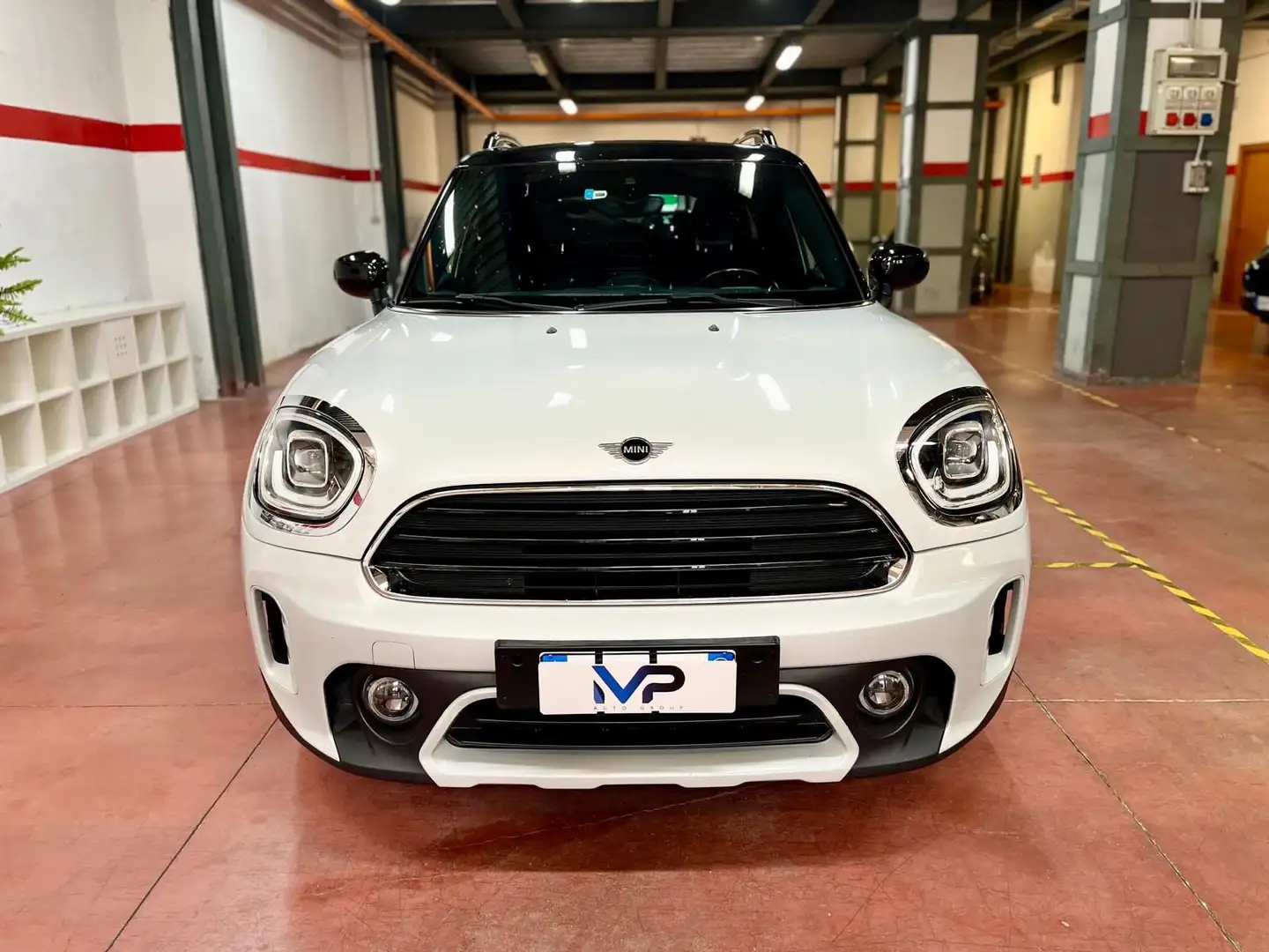 MINI Cooper D Countryman Mini 2.0 Cooper D Northwood Edition Countryman Au Gris - 2