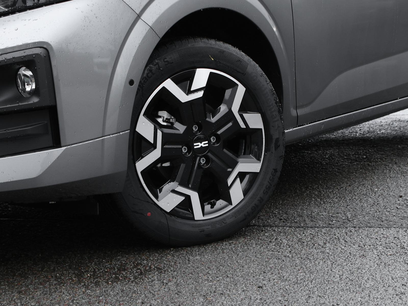 Dacia Sandero Journey TCe 100 — photo 14