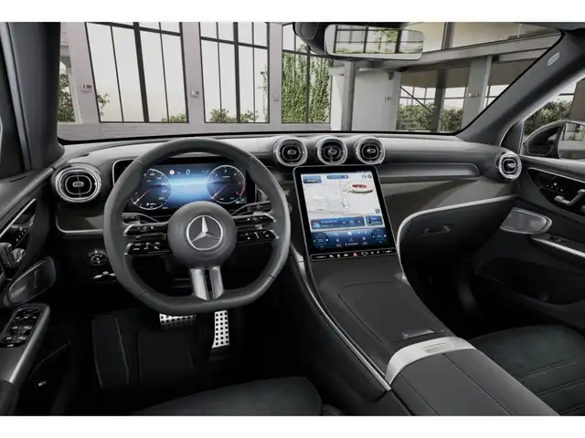 Mercedes-Benz GLC view 7