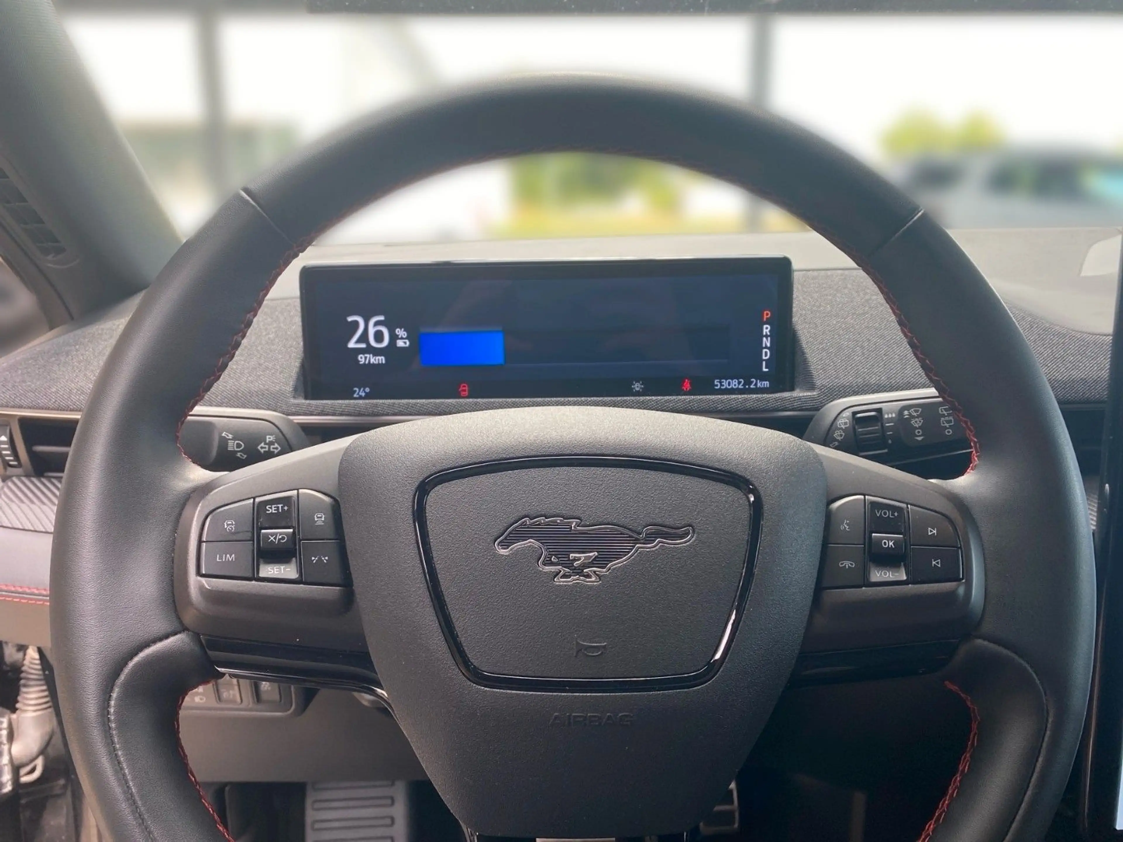 Ford Mustang Mach-E Premium AWD Extended — photo 8