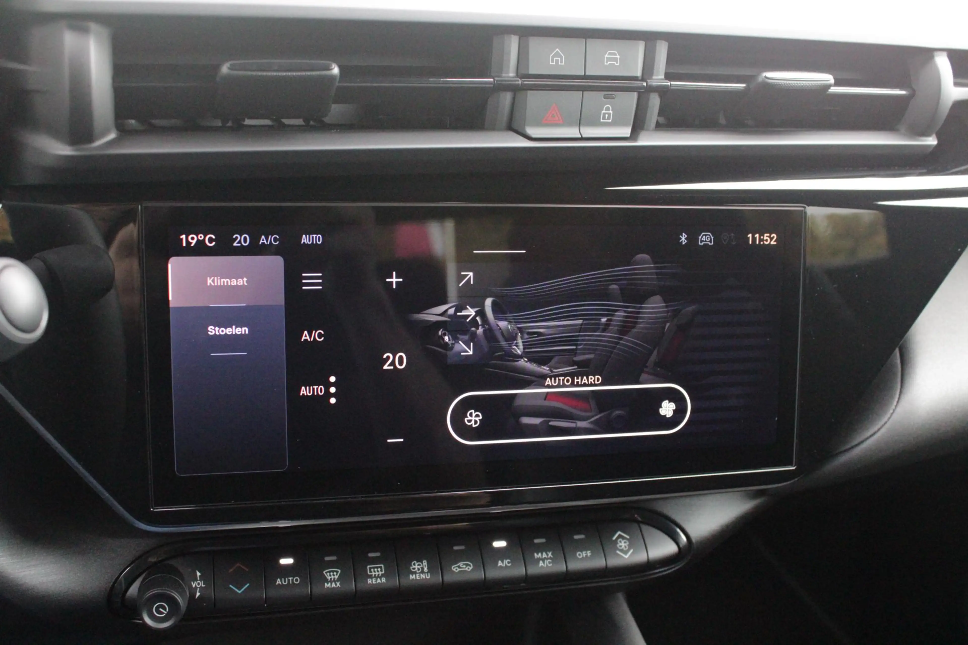 Alfa Romeo Junior 1.2 145PK AUTOMAAT Hybrid IBRIDA TI | TECHNO PACK: — photo 20