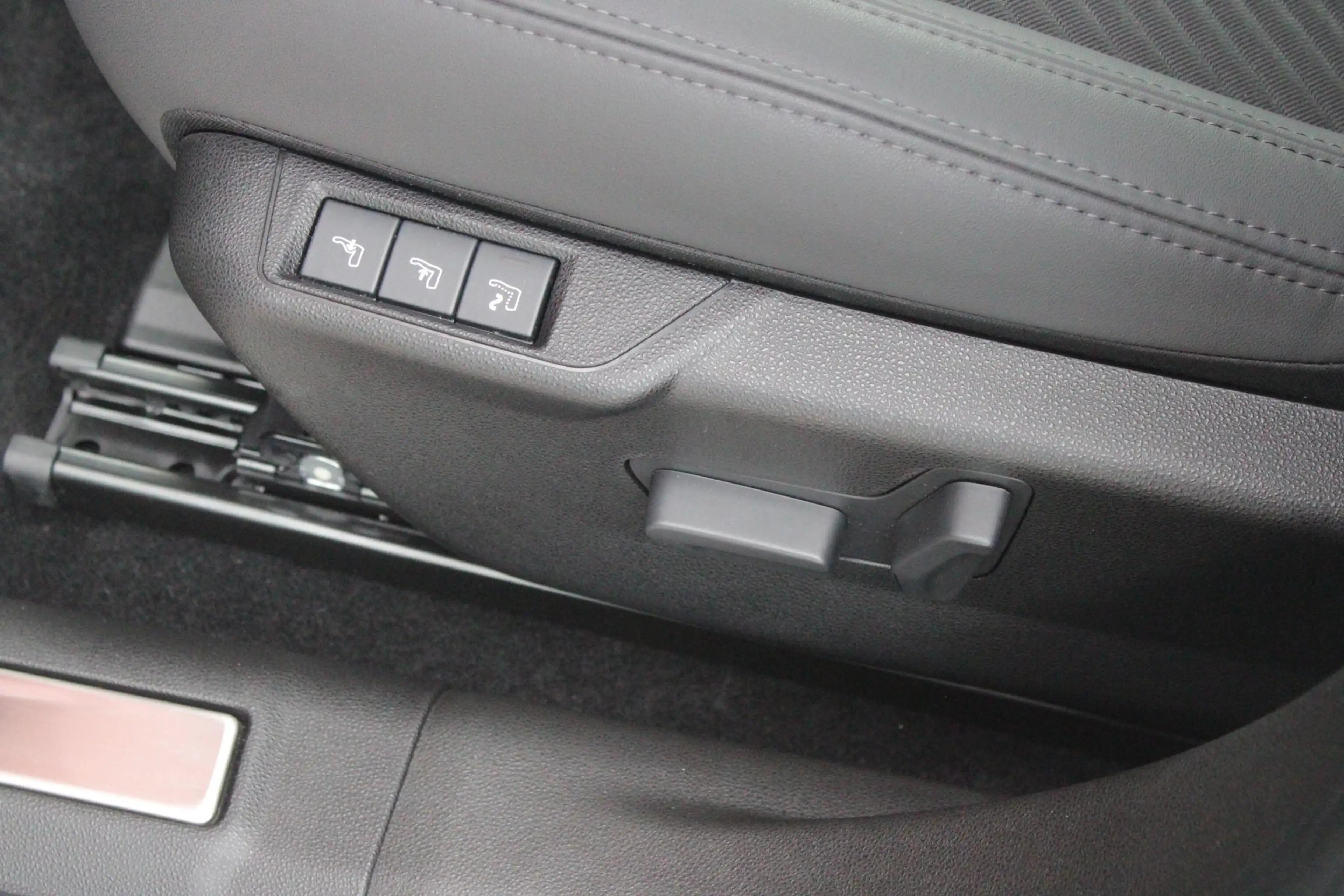 Alfa Romeo Junior 1.2 145PK AUTOMAAT Hybrid IBRIDA TI | TECHNO PACK: — photo 26