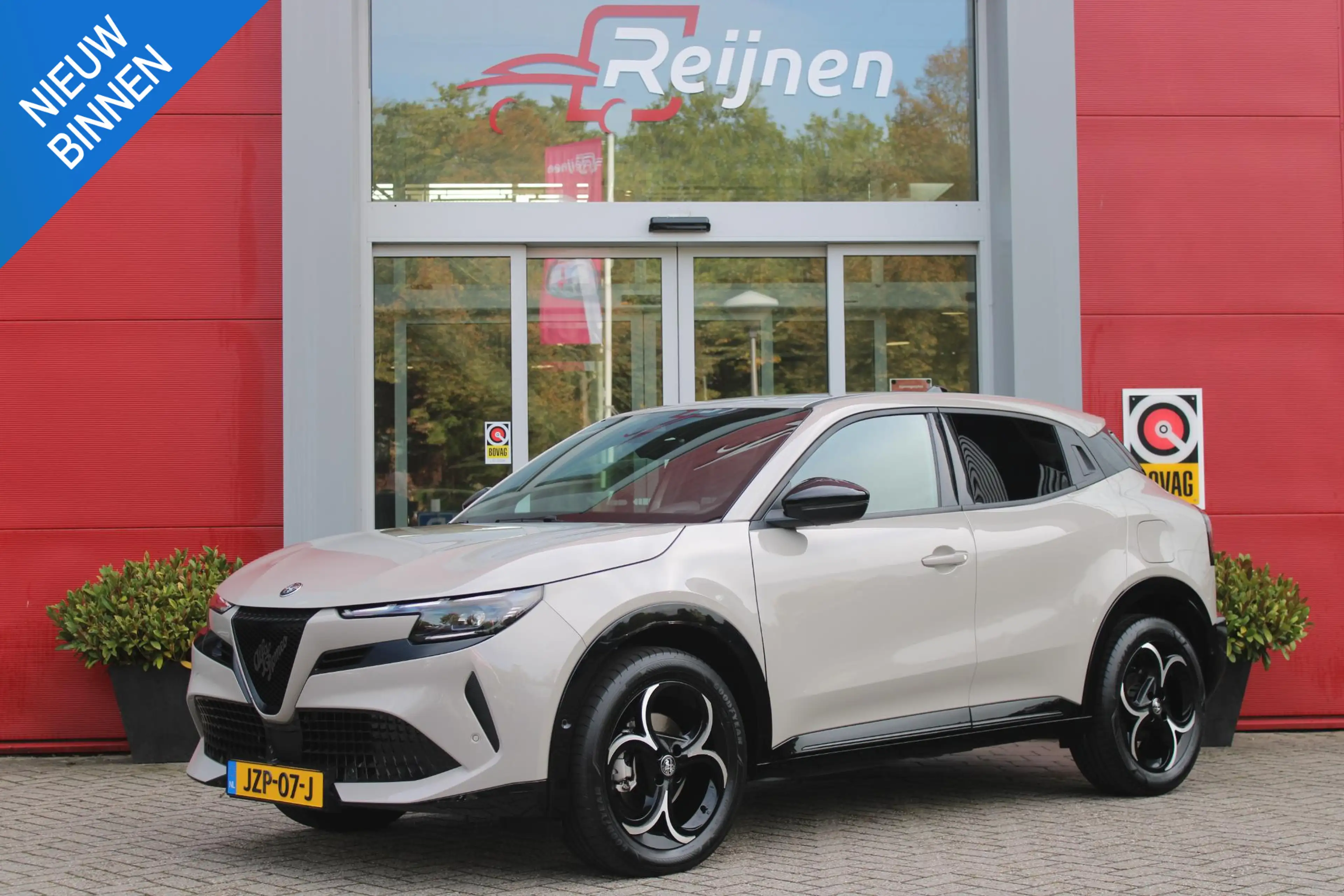 Alfa Romeo Junior 1.2 145PK AUTOMAAT Hybrid IBRIDA TI | TECHNO PACK: