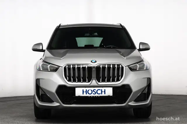 BMW X1 view 2