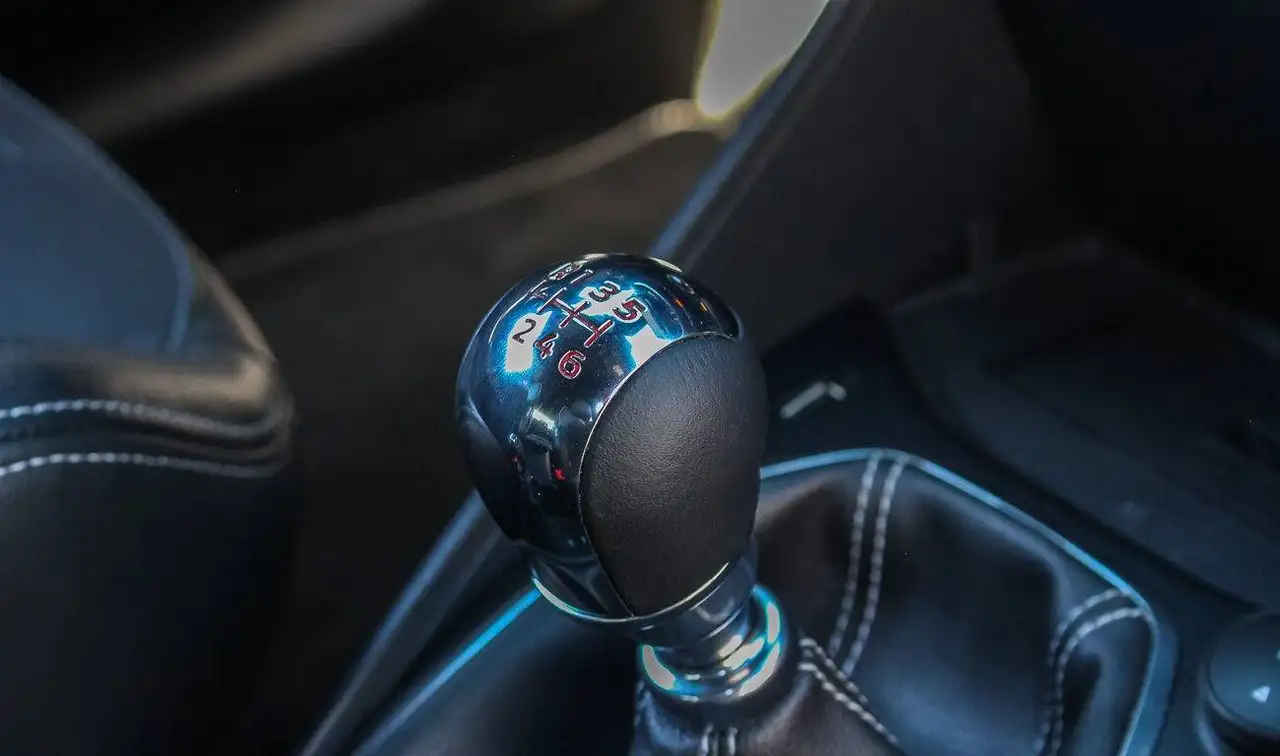 Ford Fiesta ST — photo 13