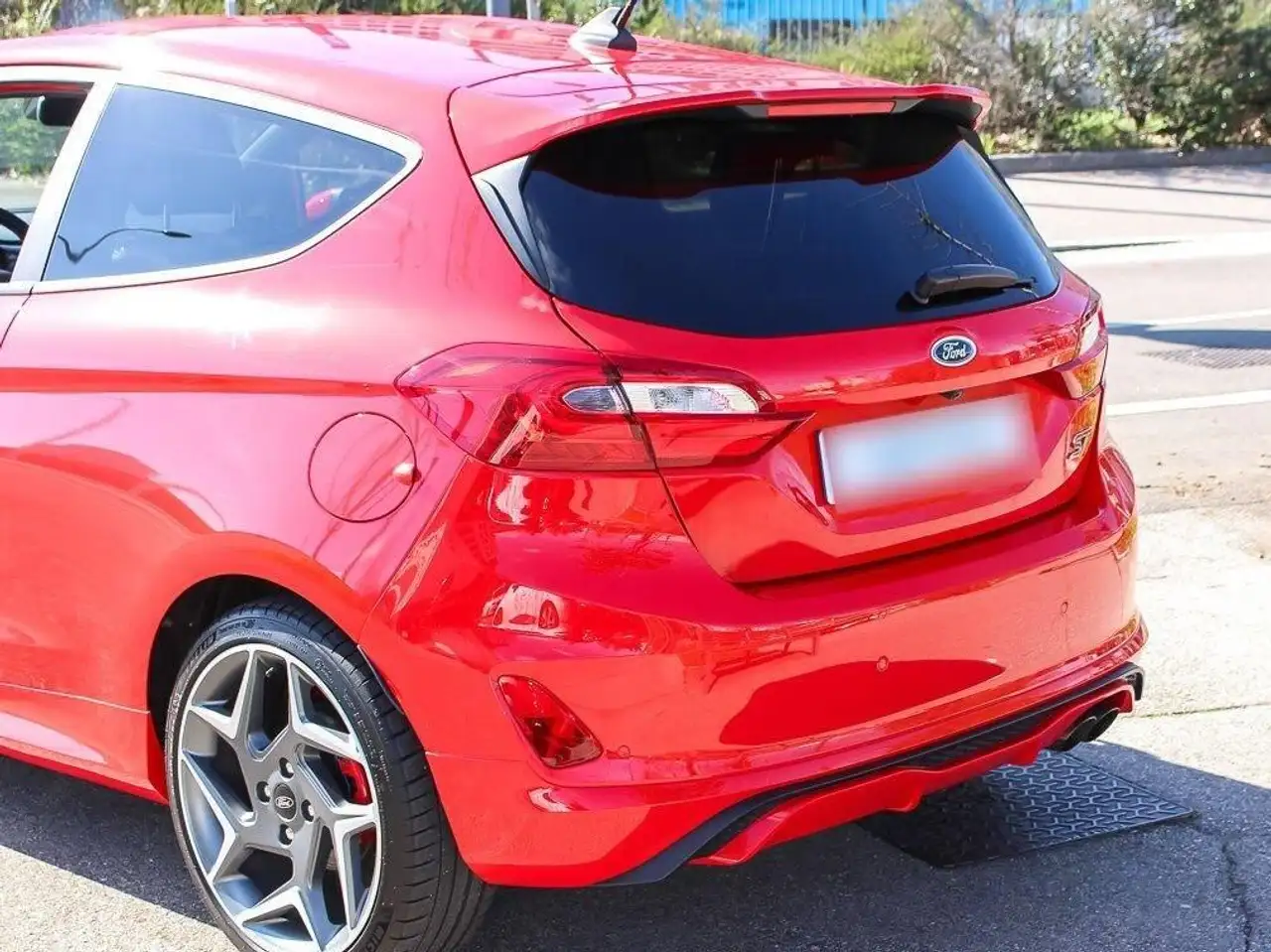 Ford Fiesta ST — photo 4