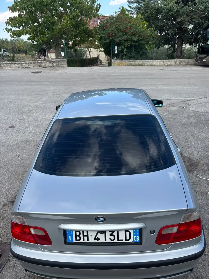 BMW 320i Attiva, foto 5