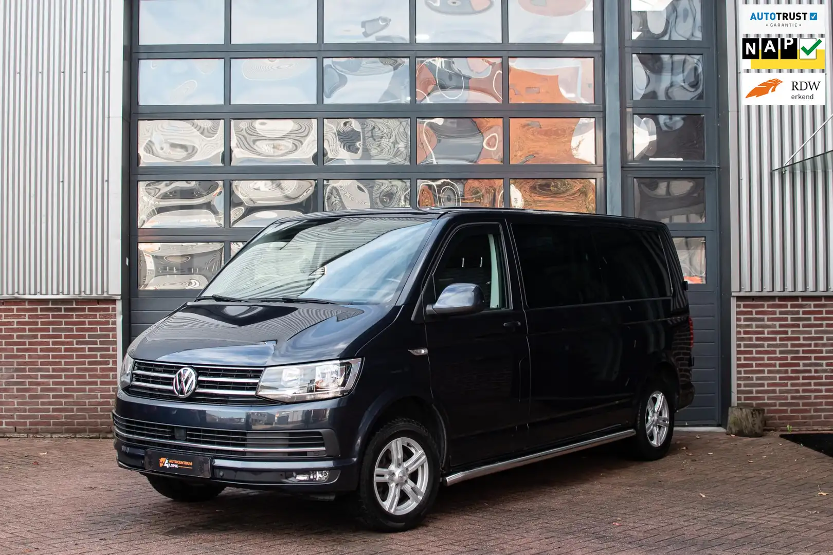 Volkswagen Transporter 2.0 TDI L2H1 DC Highline *ACC*NAP*Trekhaak - 1