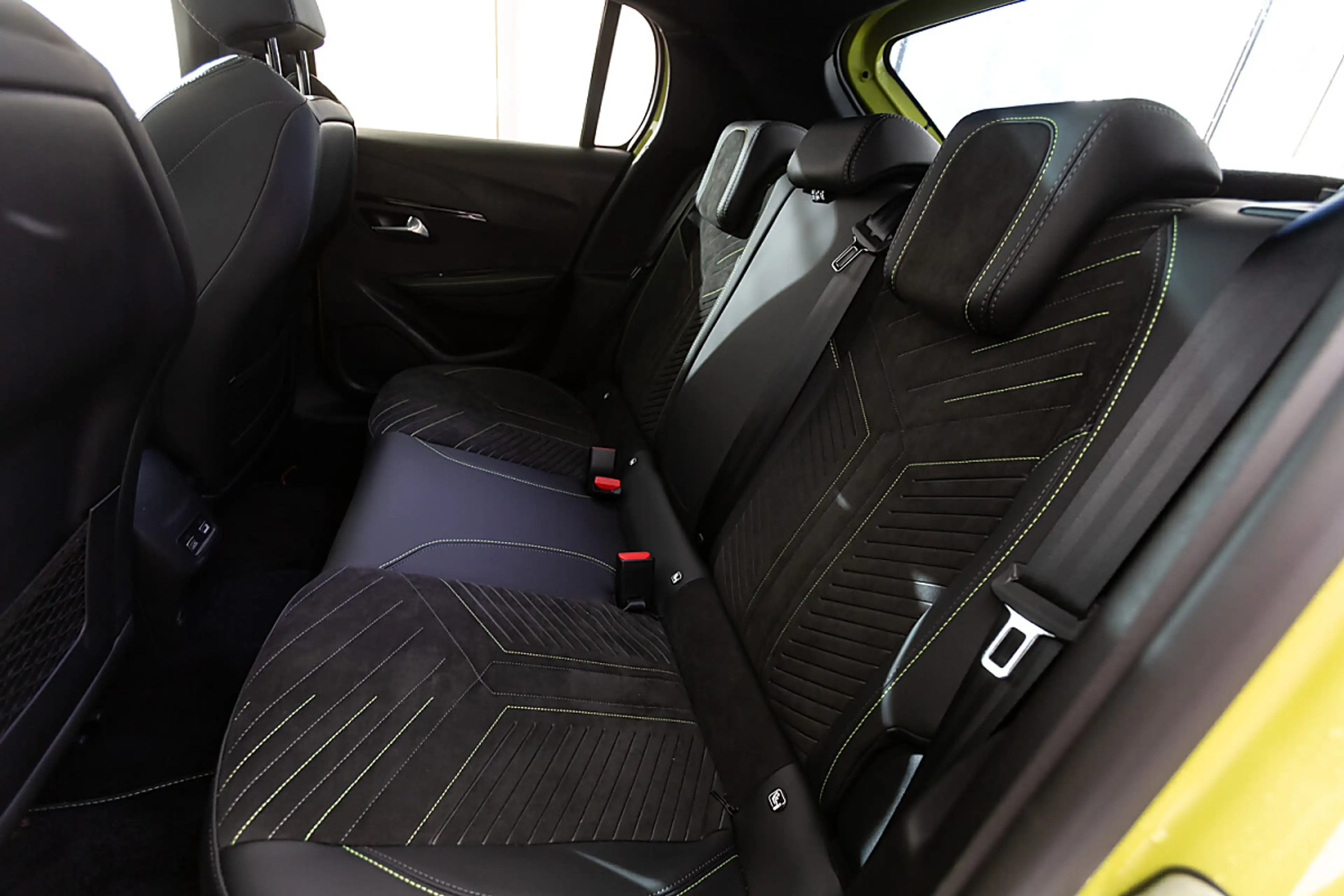 Peugeot e-208 208(e-) Elektromotor (e-) GT — photo 5