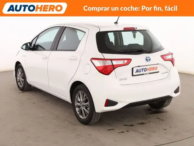 Toyota Yaris view 4