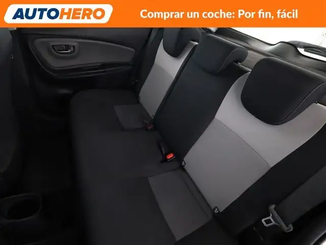 Toyota Yaris view 15