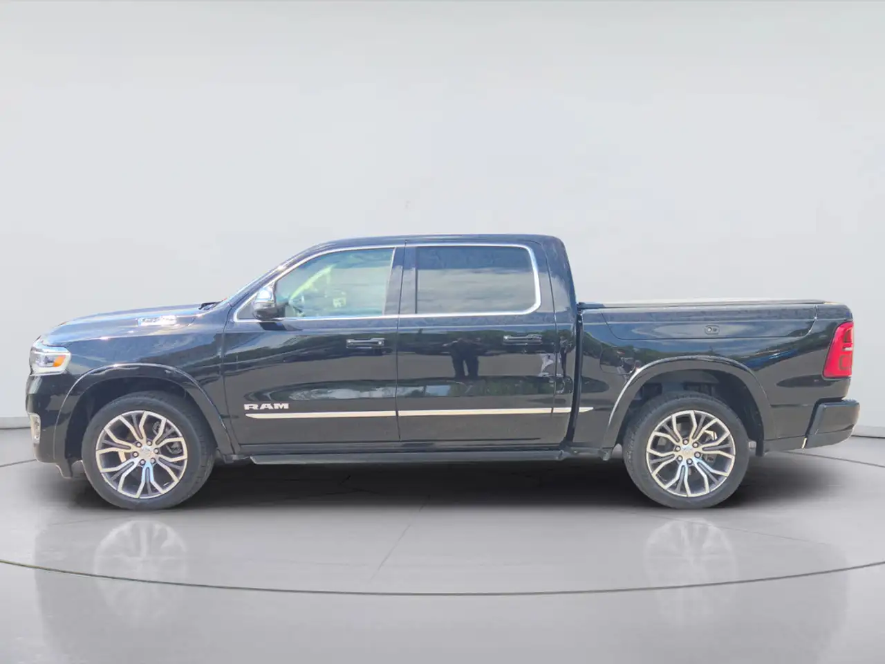 RAM 1500 fotografie RAM 1500