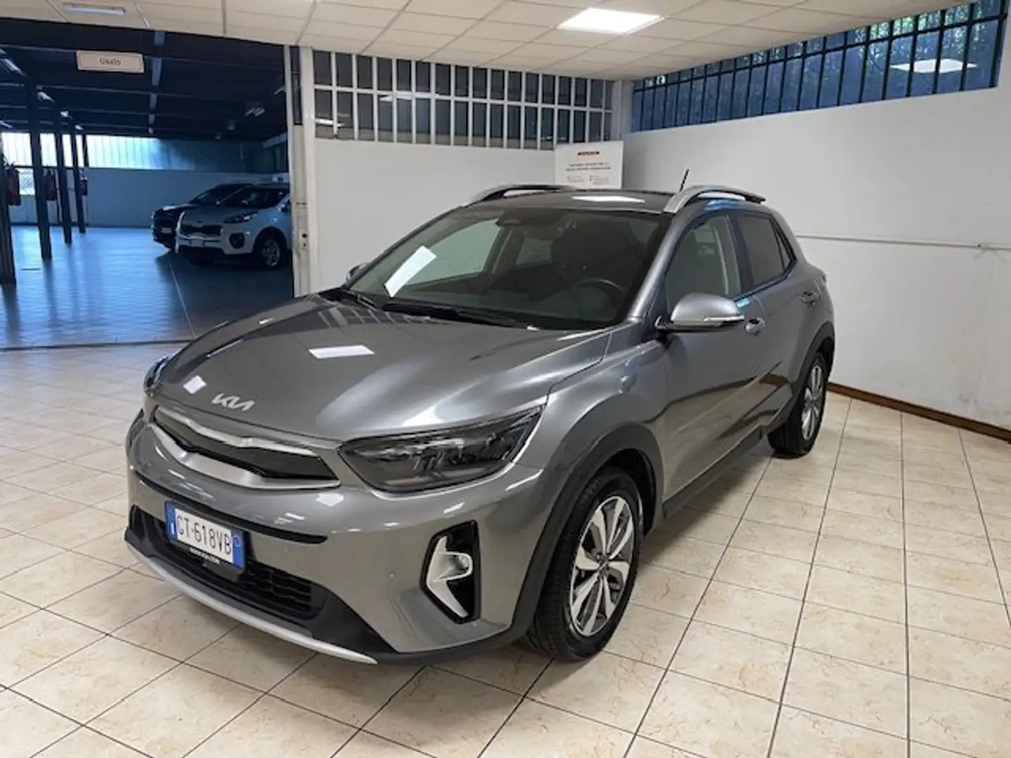 Kia Stonic Stonic 1.2 dpi Style 84cv Grigio - 1
