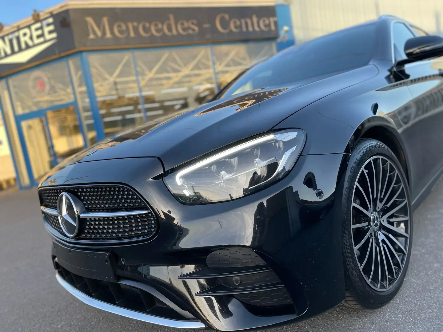 Mercedes-Benz E 220 D 9G-TRONIC * PACK AMG * FACELIFT * CAMERA * ... Zwart - 2