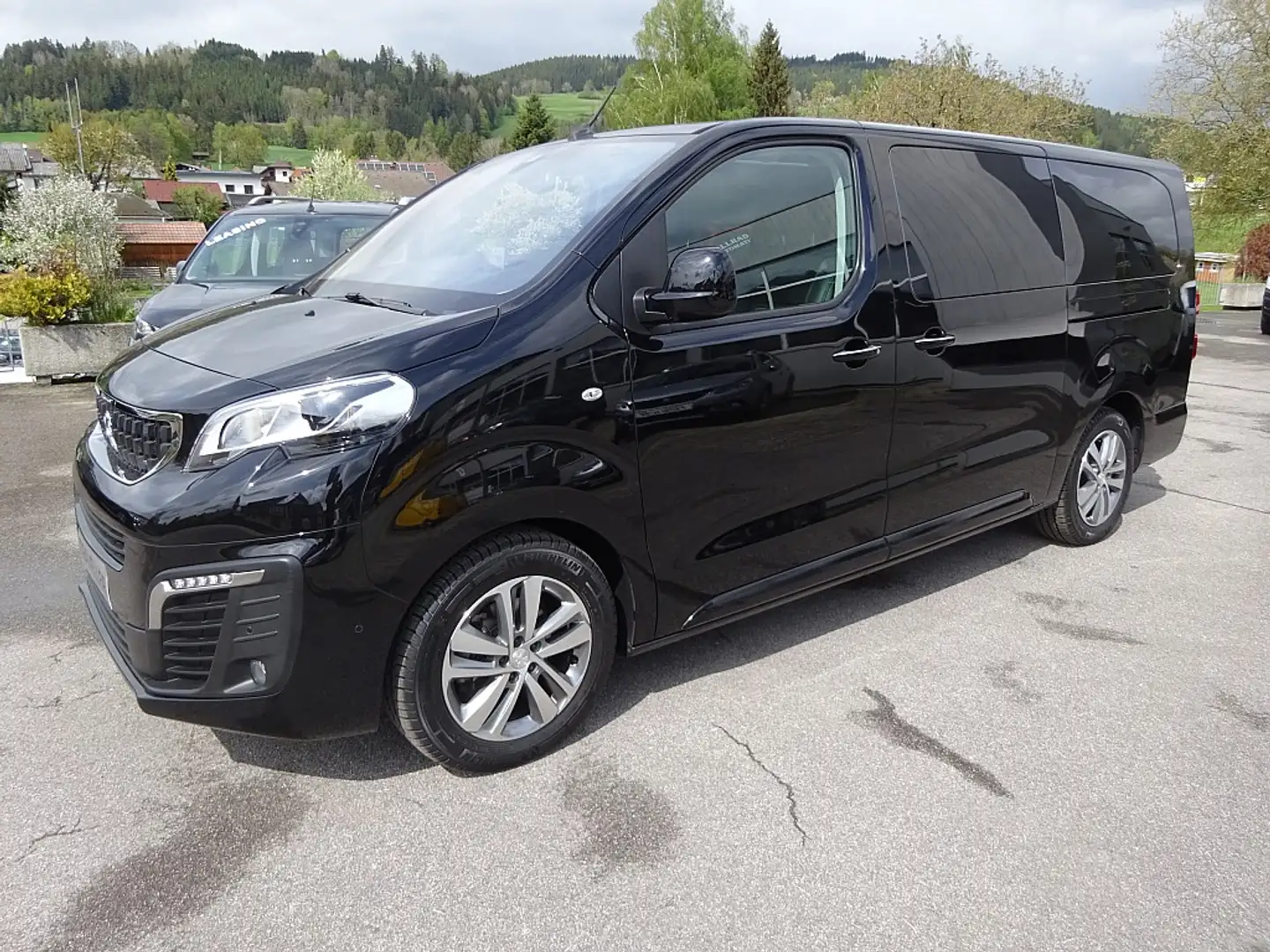 Peugeot Traveller Business VIP L3 BlueHDI 180 S&S EAT8,Top-Aussta... Black - 1