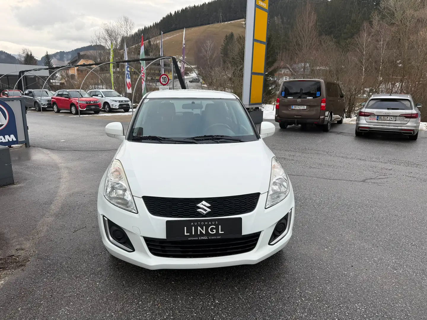 Suzuki Swift 1,2 4WD Clear Weiß - 2