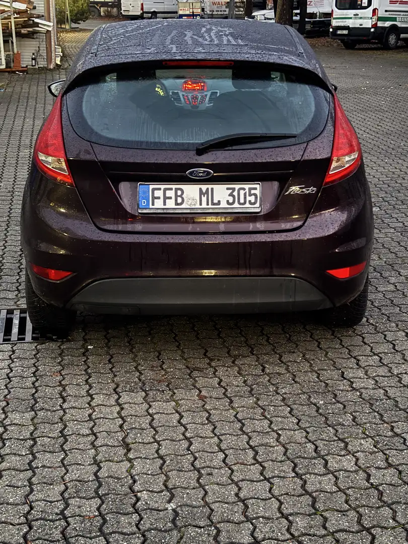 Ford Fiesta Courier - 2