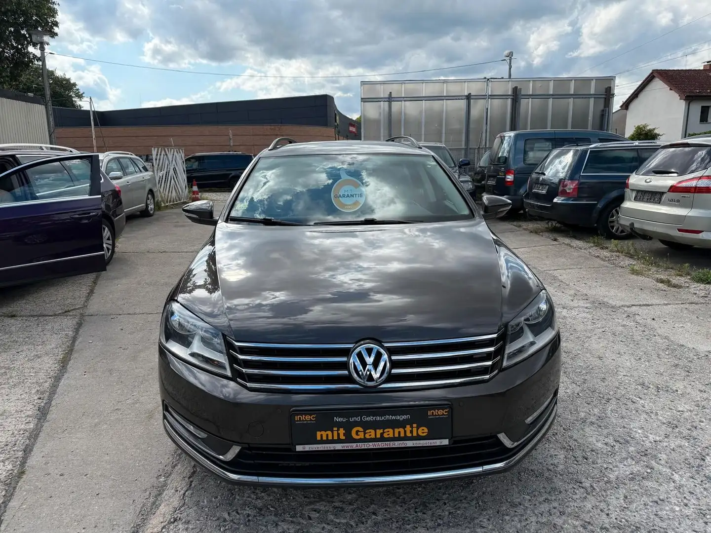 Volkswagen Passat Variant Variant Comfortline BlueMotion*TUV NEU*AHK*SHZ* Schwarz - 2