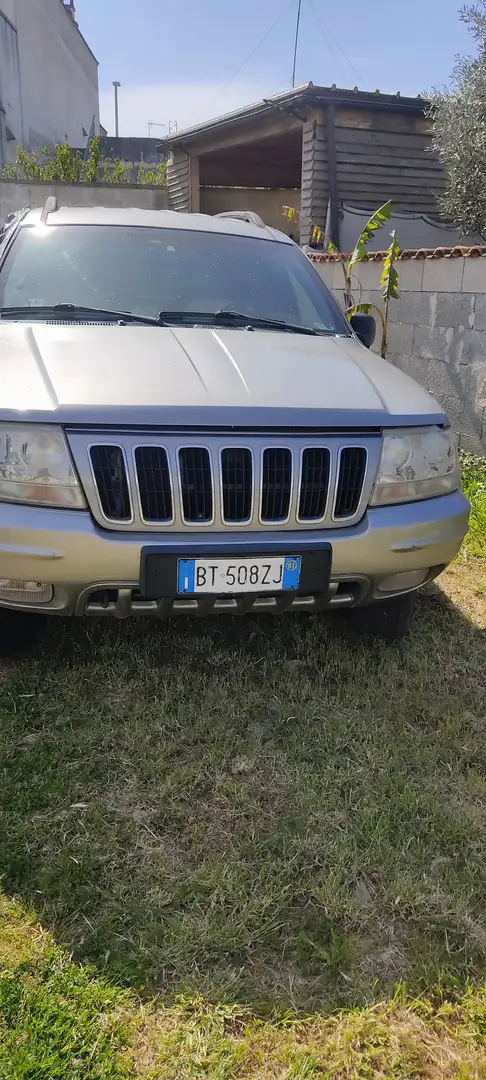 Jeep Grand Cherokee 4.7 v8 limited Gris - 2