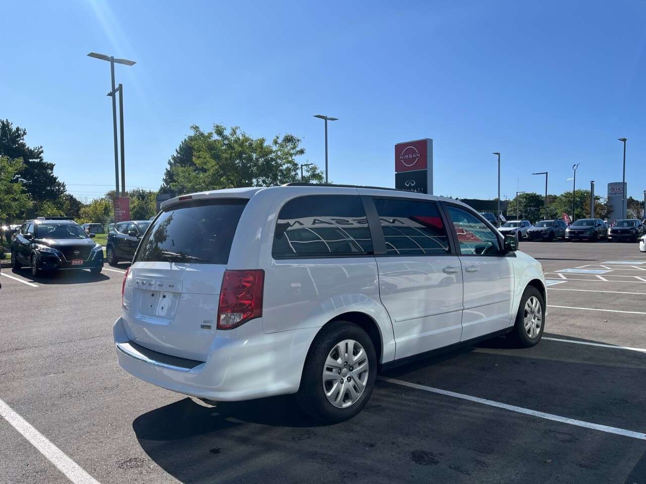2016 Dodge Grand Caravan 4dr Wgn SXT — снимка 1