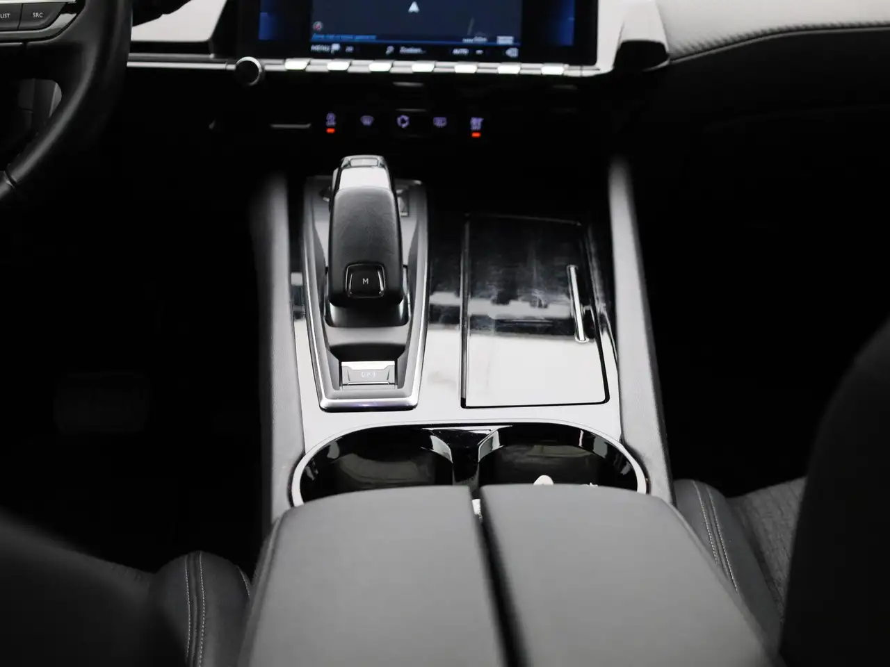 Peugeot 508 SW 1.5 BlueHDi 130 S&S EAT8 Allure Pack LED NAVI, миниатюра 10