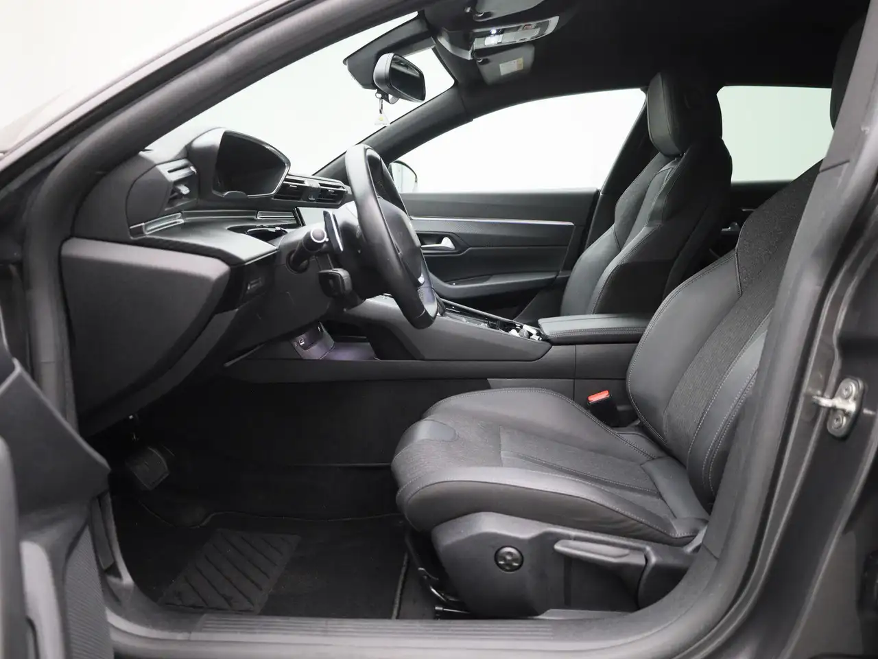 Peugeot 508 SW 1.5 BlueHDi 130 S&S EAT8 Allure Pack LED NAVI, миниатюра 11