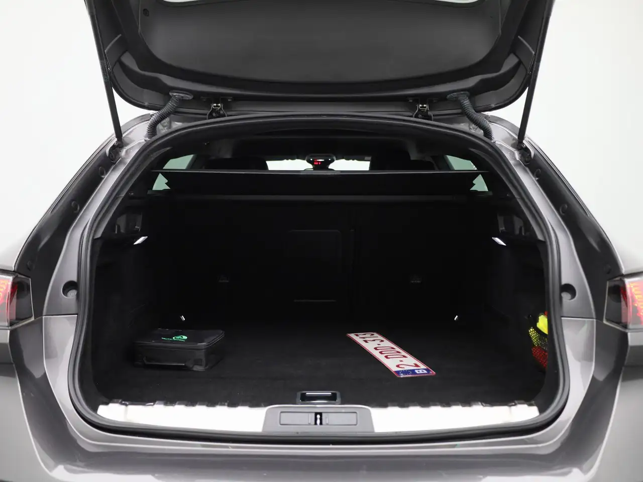 Peugeot 508 SW 1.5 BlueHDi 130 S&S EAT8 Allure Pack LED NAVI, миниатюра 14