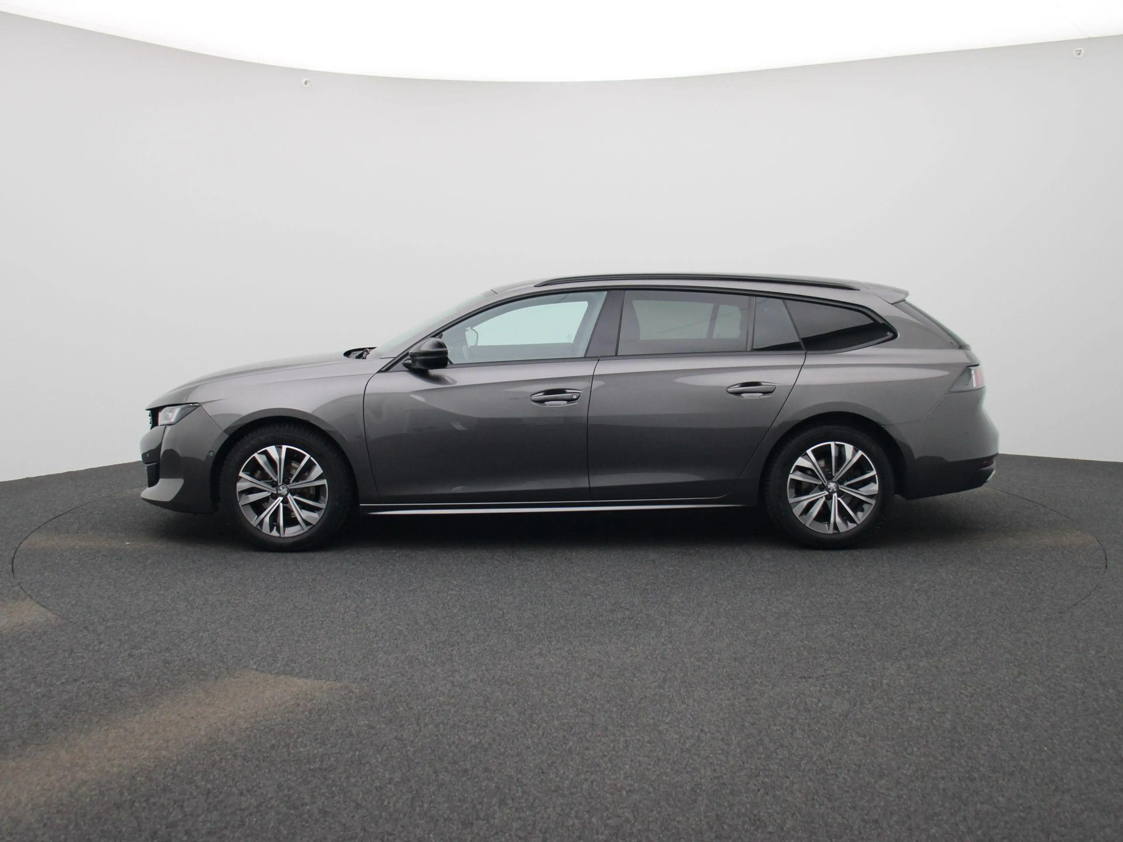 Peugeot 508 SW 1.5 BlueHDi 130 S&S EAT8 Allure Pack LED | NAVI — photo 4