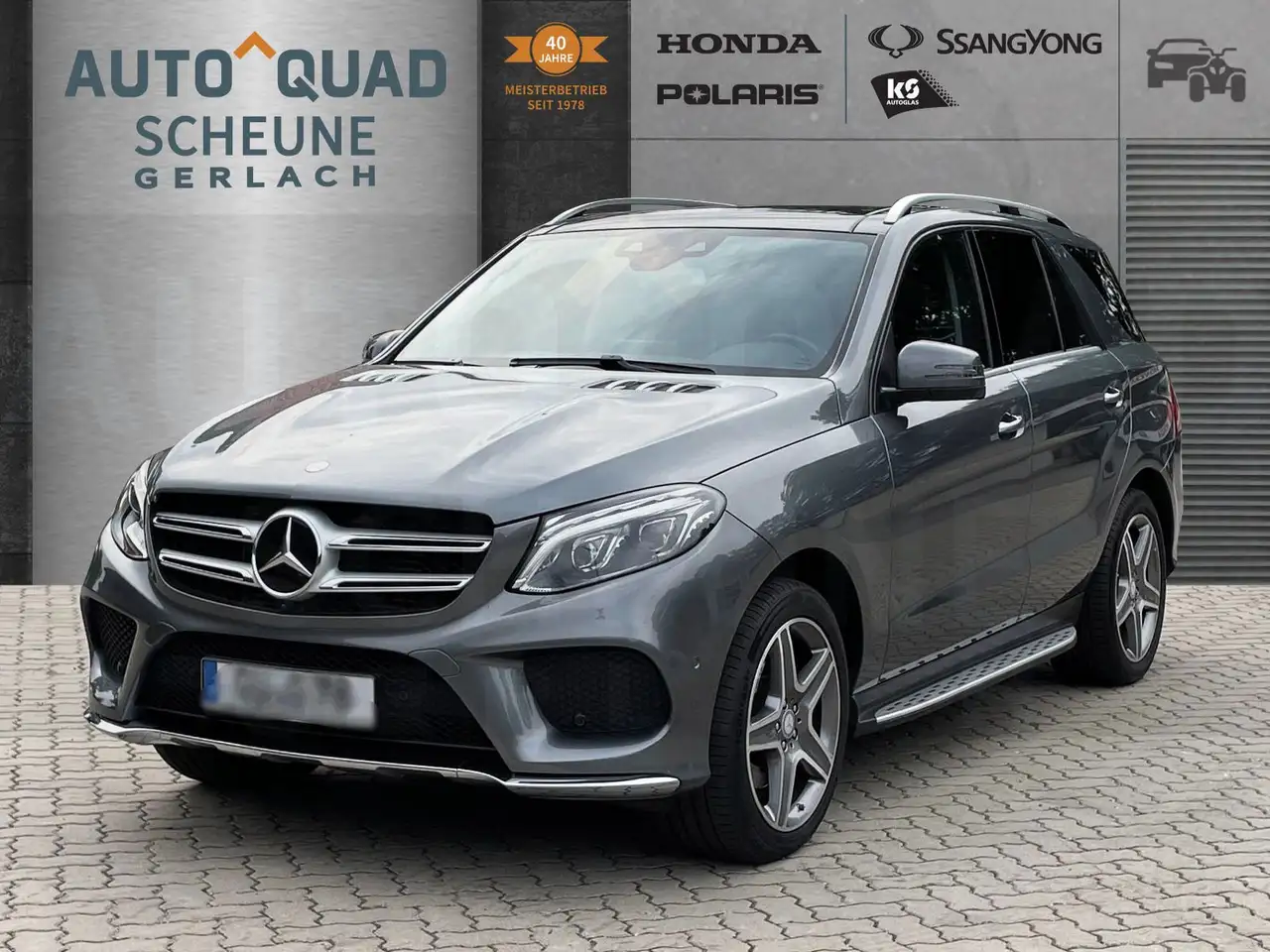 Mercedes-Benz GLE 350 GLE 350 d AMG Line 4Matic — photo 1 of 9