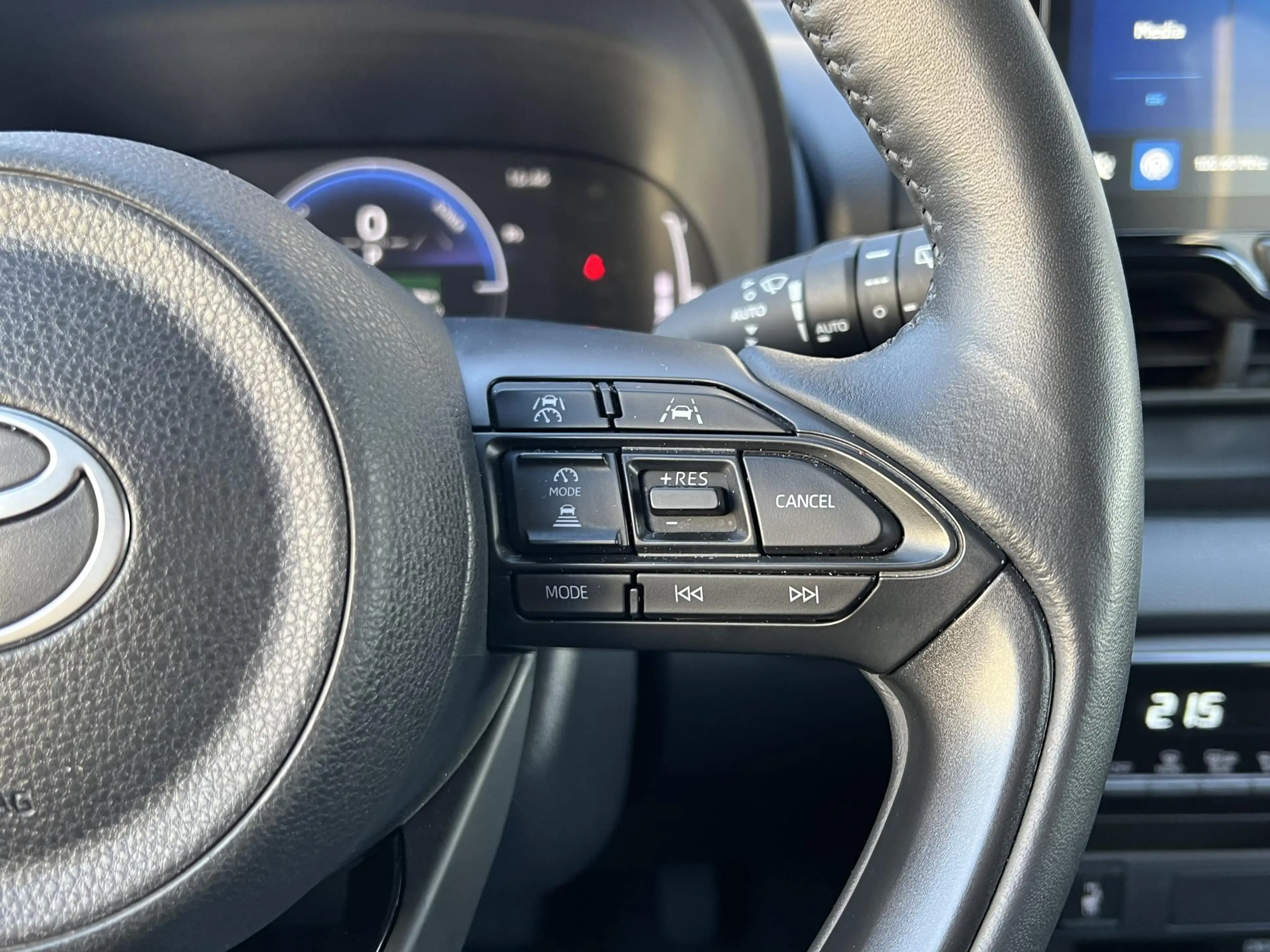 Toyota Yaris 1.5 Hybrid 116 Dynamic Plus | Stoel + Stuurverwarm — photo 21