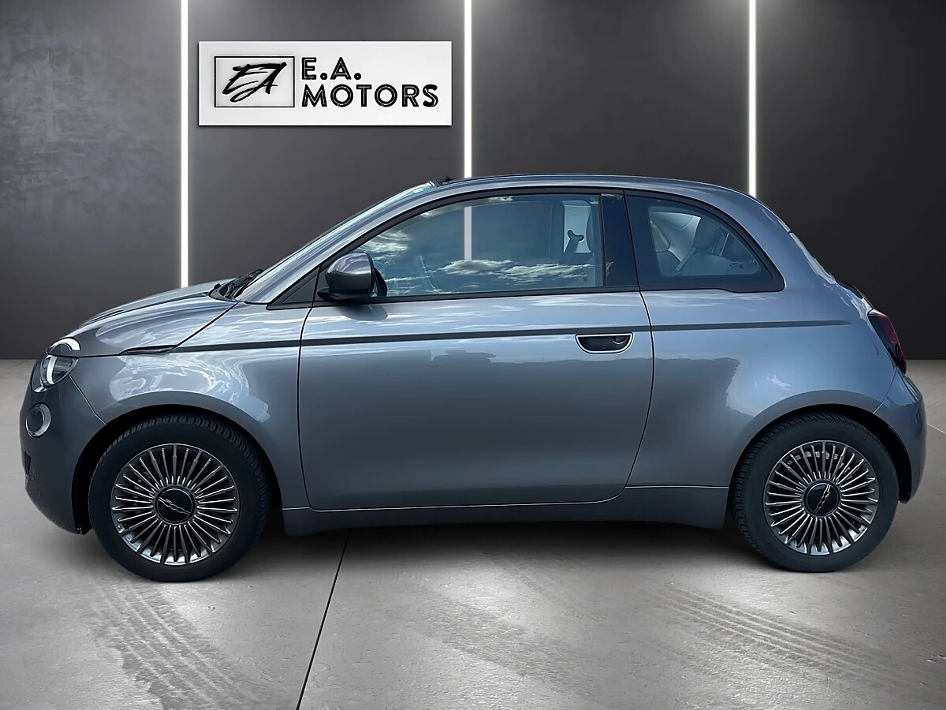 Fiat 500C Elektro Icon 42 kWh / monatlich ab € 164,99 — photo 8