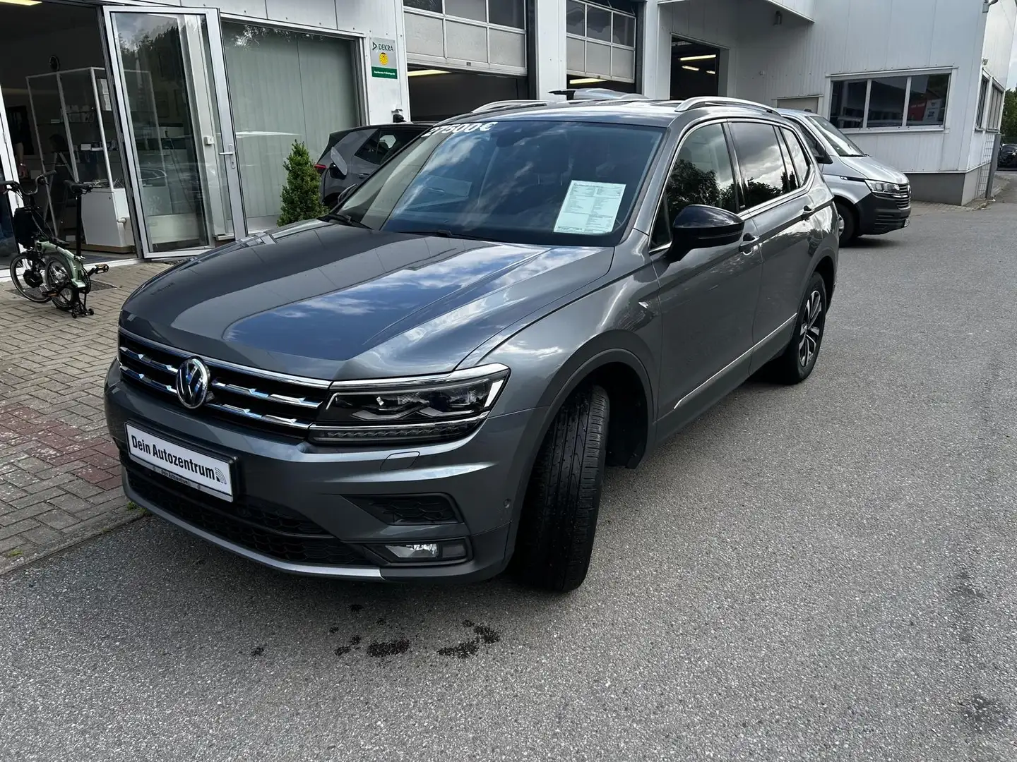 Volkswagen Tiguan Allspace BW 2.0 TDI DSG 4M IQ.DRIVE Grau - 2